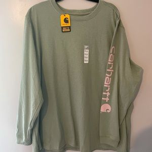 Carhartt Women’s Loose fit long sleeve top.Size 2x